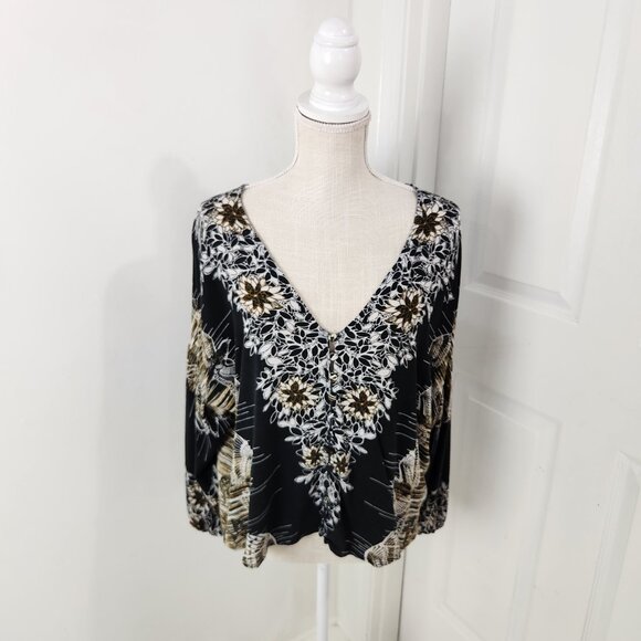 Free People Top Womens L Black Birds Of A Feather Peasant Boho Deep V-Neck - Picture 1 of 13
